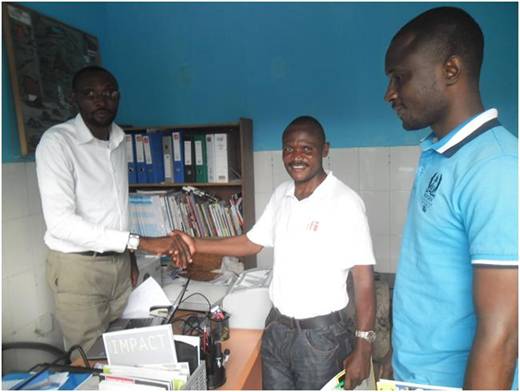 Désiré-Israël Kazadi avec John Mpoyi et Fortunat Kasongo.