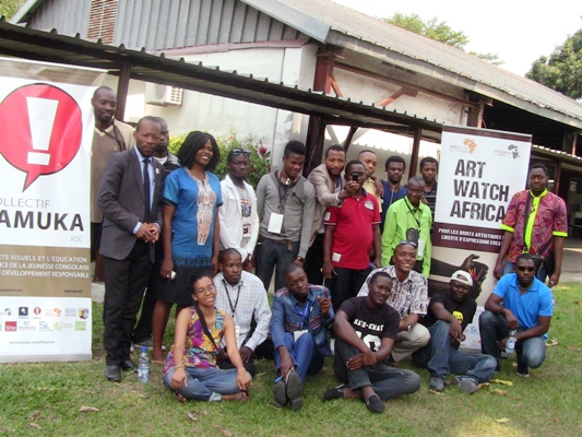 La photo de famille des participants à la fin de l’atelier