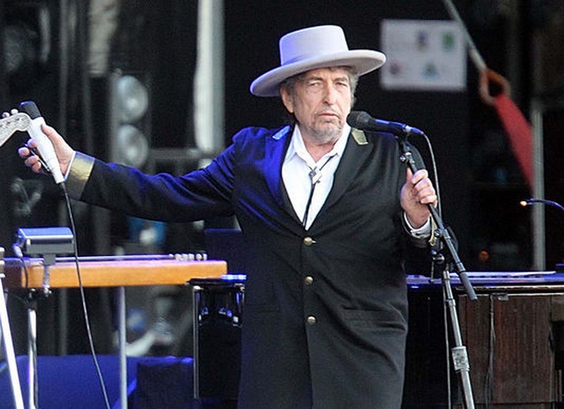 Bob Dylan n'ira pas chercher son Nobel à Stockholm 