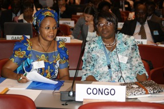 Édith Laure Itoua au Centre de conférences de Genève, lors des sessions consacrées aux migrations