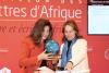 Fwazia Zouari, lauréate du Prix des Cinq Continent avec Ségolène Royale au Salon du Livre